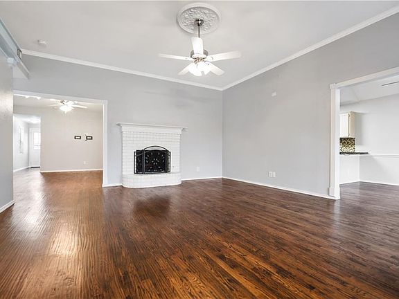 5th image of 1220 Greenfield Dr