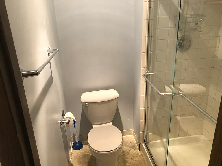 658 Beth Ct — Photo 36