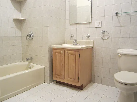 Rented by Sapphire Property Group | media 32