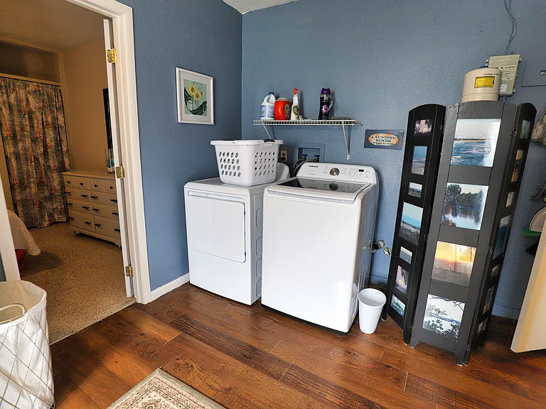 4215 Pandora Rd — Photo 22