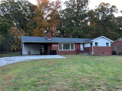 1608 Elder Way, Burlington, NC, 27215