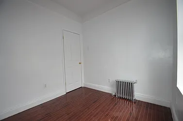 Rented by CITY SKYLINE REALTY INC