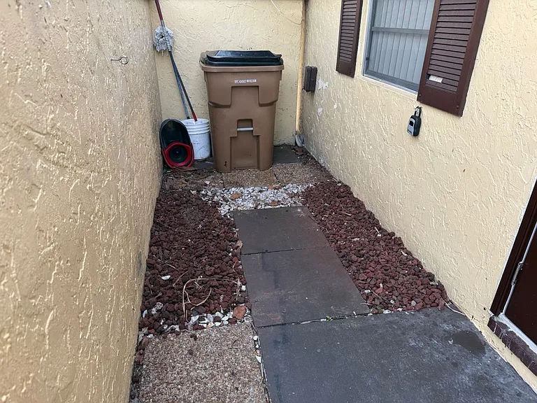 540 NW 43rd St — Photo 31
