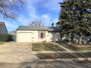 528 Laurel Ave, Romeoville, IL 60446