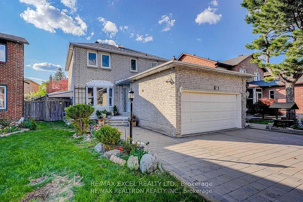 4 bed, $3,580 — Photo 2