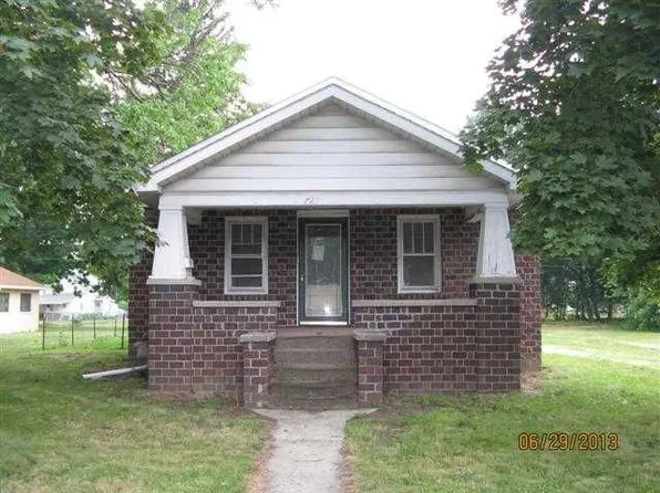 729 Buckley St, Fostoria, OH 44830