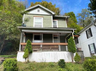 235 W Francis St, Grafton, WV