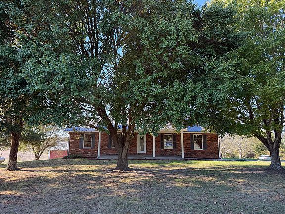 3rd image of 2461 Grindstone Rd