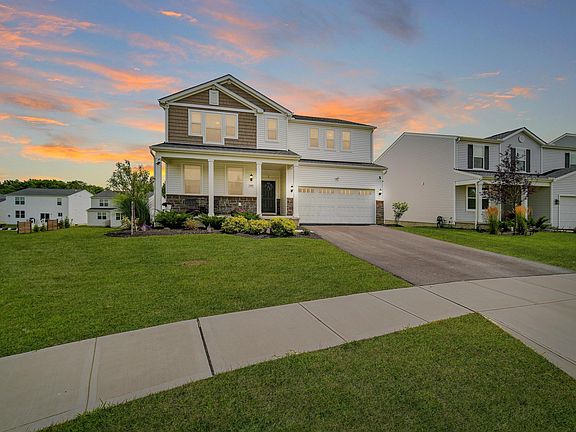 3rd image of 5922 Carbury Way