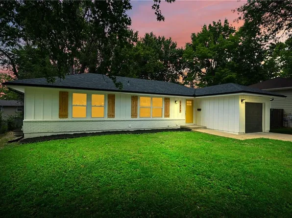 7616 E 90th Ter, Kansas City, MO 64138