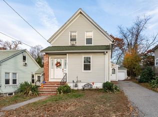 27 Webb St, Methuen, MA 01844