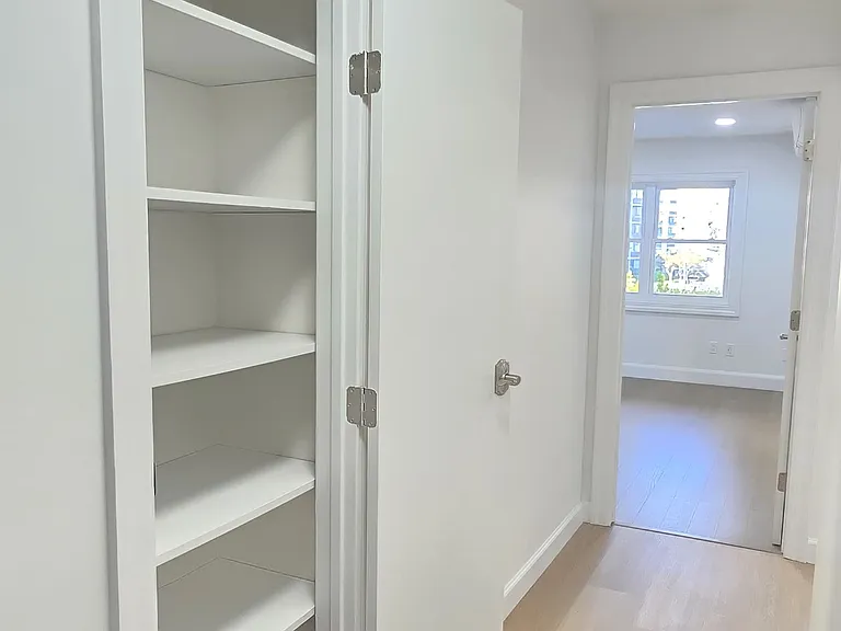 23-45 Corporal Kennedy St #1 — Photo 8