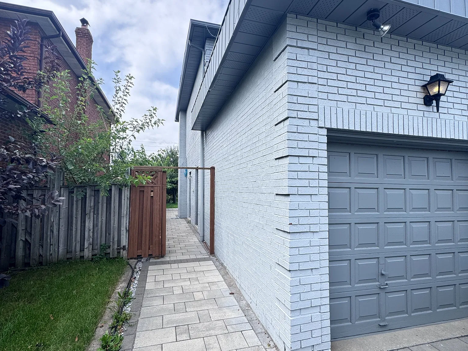 3 bed, $2,600 — Photo 2