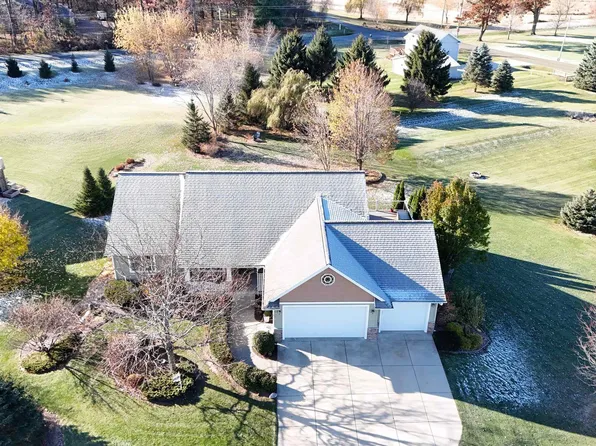 3161 Lorrabud Ln, Sun Prairie, WI 53590