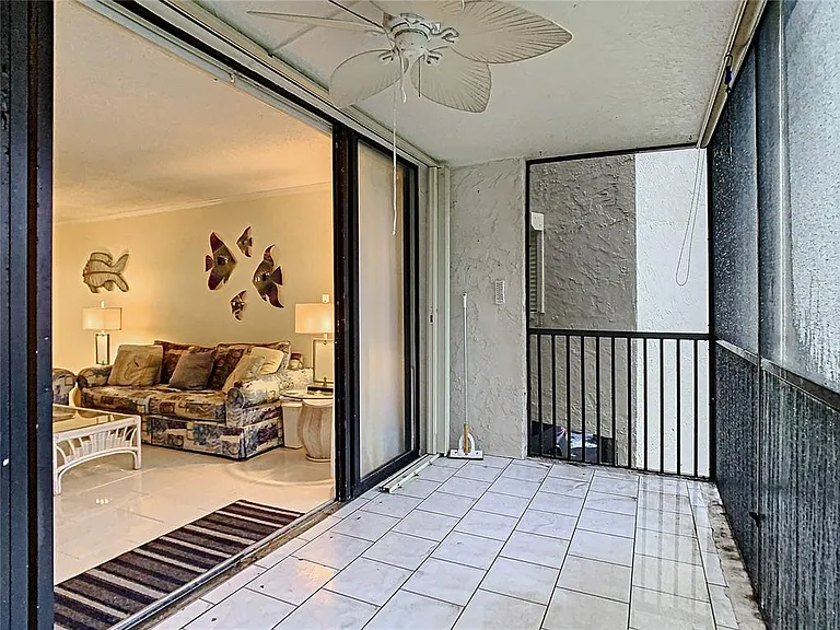 18304 Gulf Blvd #116 — Photo 38