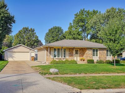 400 N 9th St, Carlisle, IA, 50047