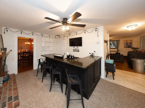 508 Vernon Ave, Barre, MA 01005