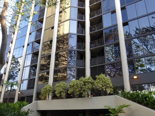 60 N Beretania St APT 1702, Honolulu, HI 96817
