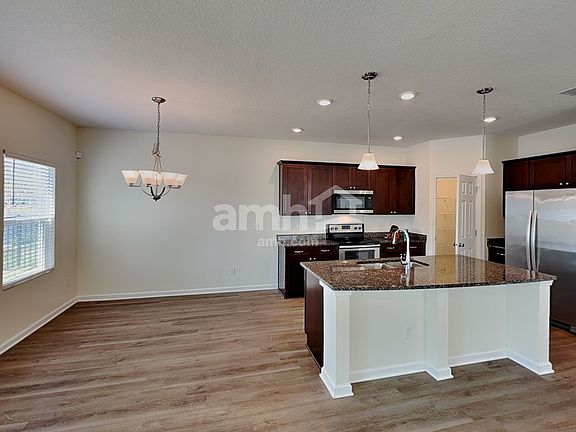 5th image of 147 E Jayce Way
