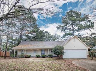 102 Hunts Ln, Brandon, MS 39047