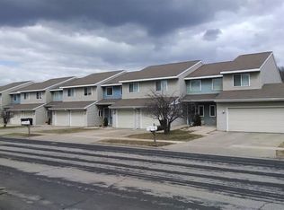 201-309 Silverado Dr, Stoughton, WI 53589