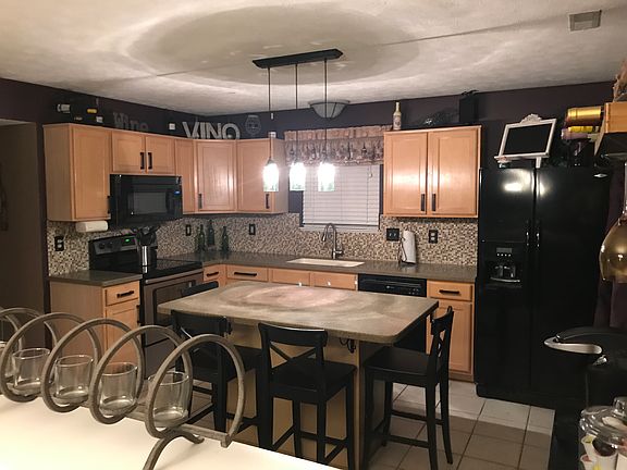 Large Kitchen