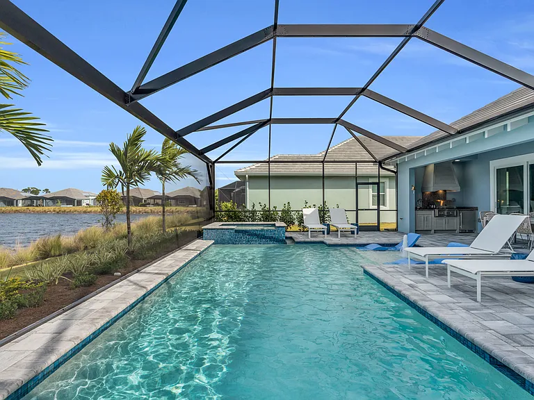 8795 Calypso Ct — Photo 33