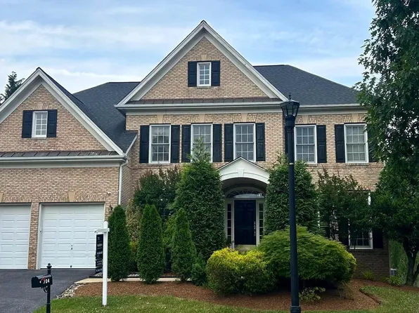 704 Caleb Ln, Annapolis, MD 21401