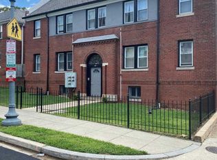 1261 Simms Pl NE #10, Washington, DC 20002