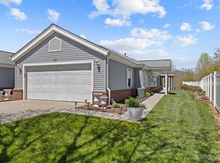 27B Heather Way, Candler, NC 28715