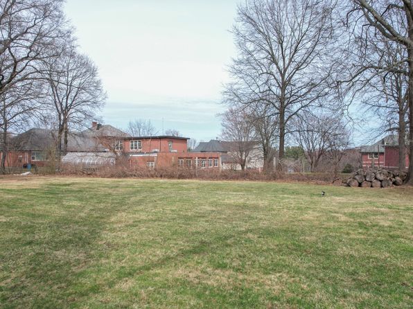 128 Bloomfield Ave, Hartford, CT 06105