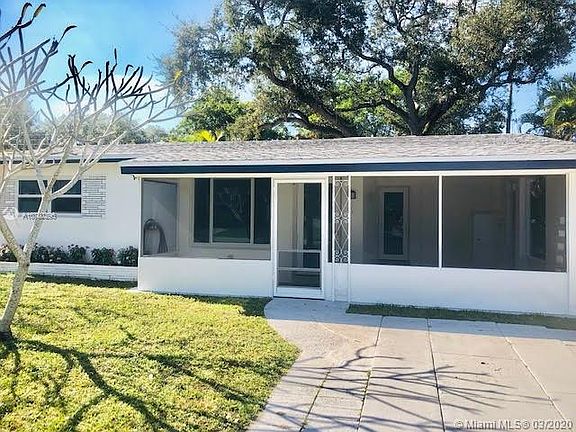 2nd image of 4641 SW 25th Ter