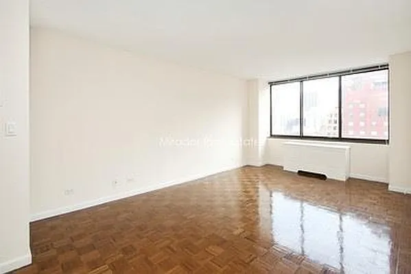 Rented by Mirador Real Estate | media 7