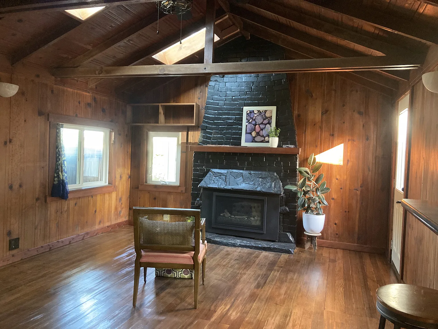1 bed, 582 sqft, $2,950 — Photo 4