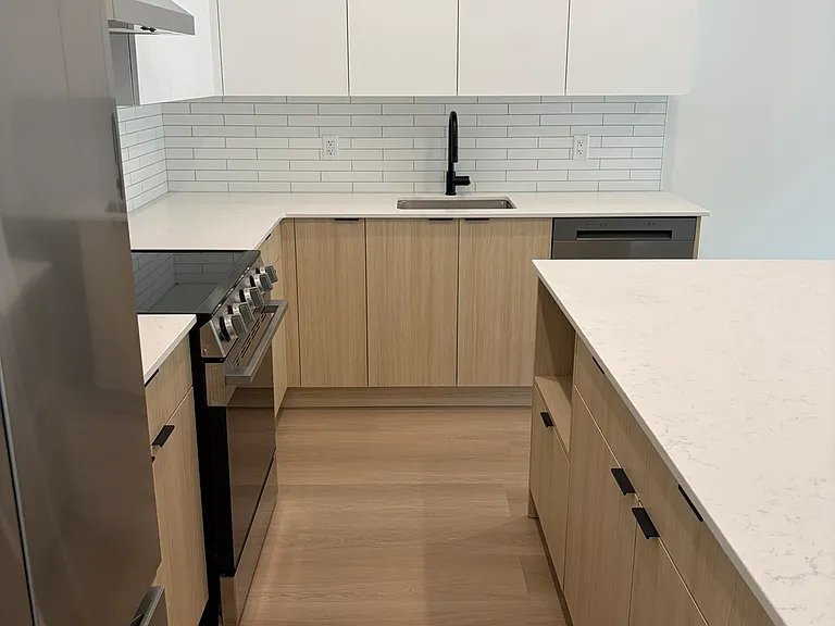 100 Grange Dr — Photo 3