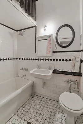 Sold by Berkshire Hathaway HomeServices New York Properties | media 4