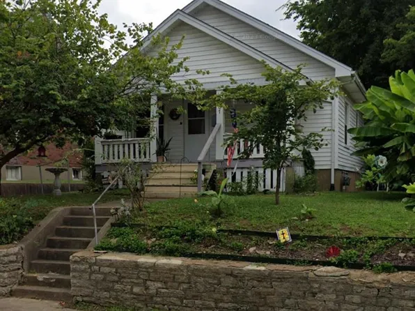 1407 Bloomfield Rd, Cape Girardeau, MO 63703