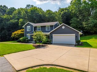 9452 Pleasant Hill Rd NW, Dundee, OH 44624