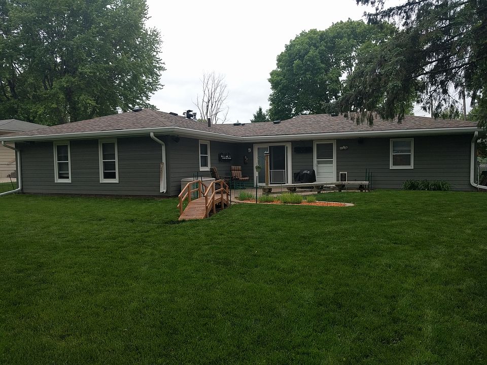 2nd image of 6883 NW 5th Ct