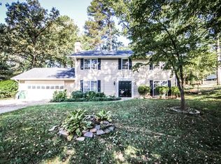 4225 King Richard Ct, Snellville, GA 30039