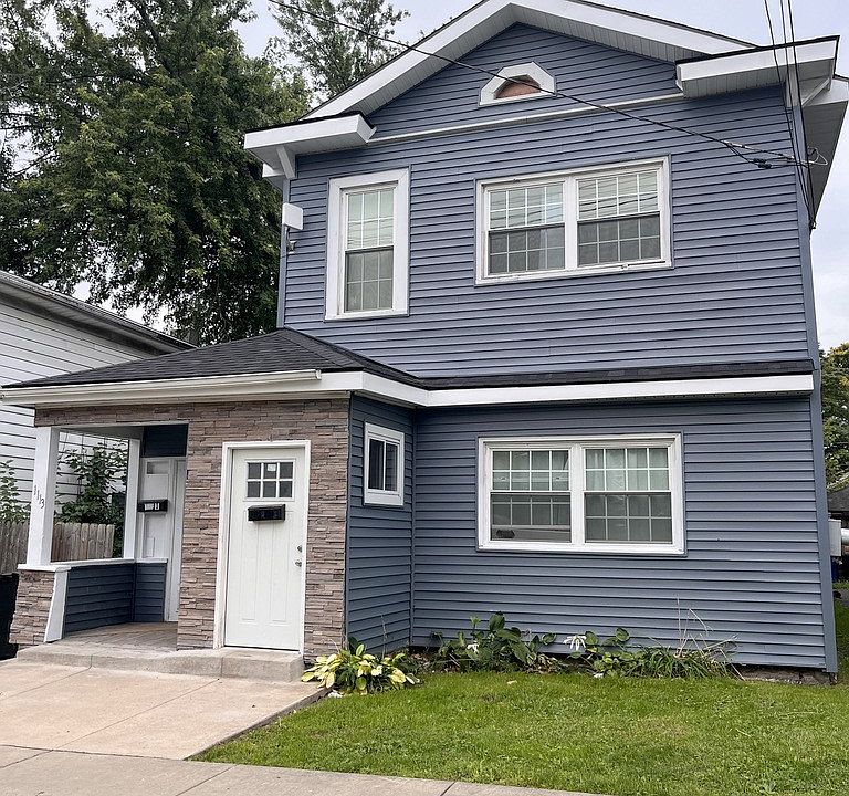1st image of 1113 Park St