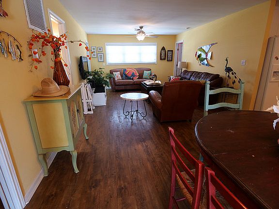 3rd image of 22201 Lampasas Dr