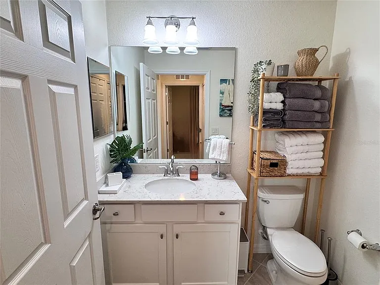 17724 Gawthrop Dr #304 — Photo 10