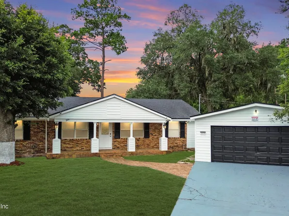 2039 OLD MIDDLEBURG Road N, Jacksonville, FL 32210