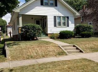 321 N Chicago Ave, Rockford, IL