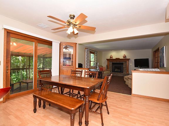5th image of 634 Fairhurst Ln