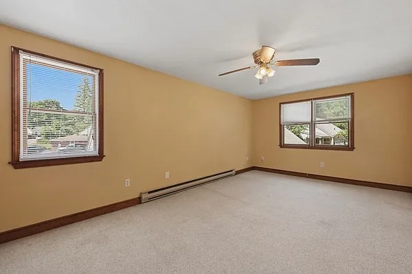 21 Janet Cir #B — Photo 10