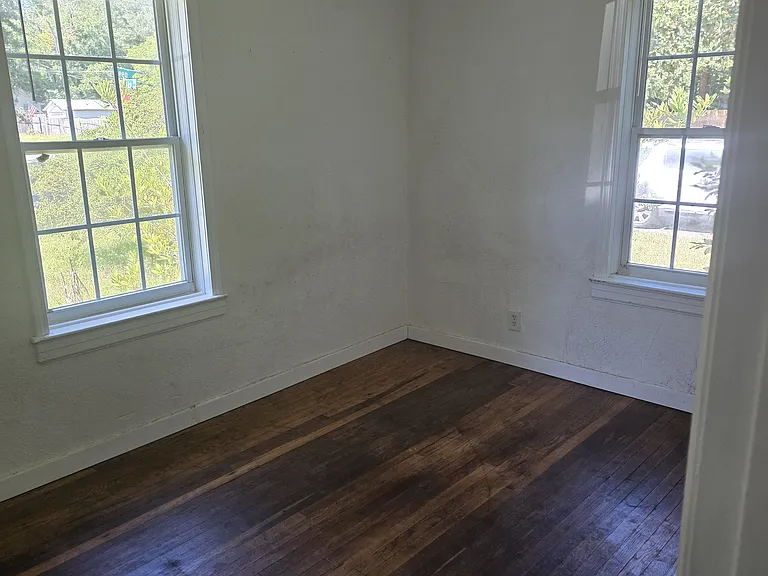 2929 Green St — Photo 6
