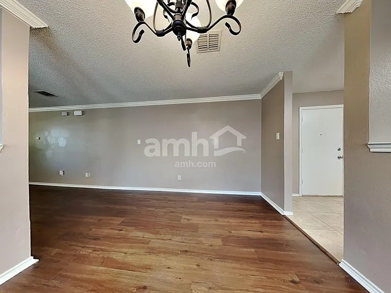 3028 Misty Ridge Ln — Photo 9