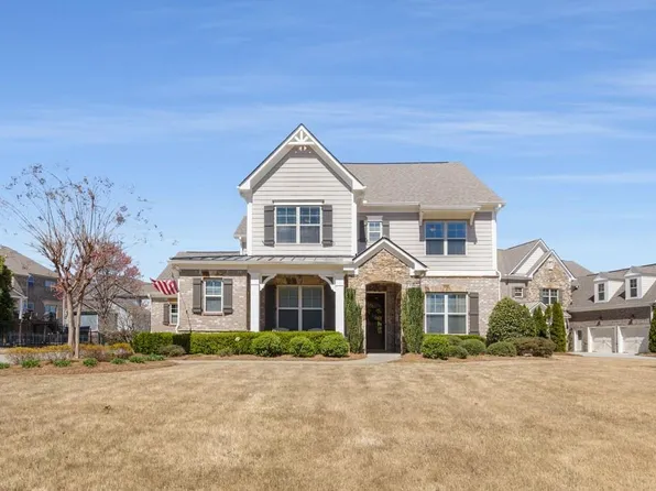2564 Lulworth Ln NE, Marietta, GA 30062